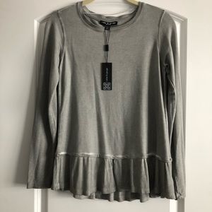 Cable & Gauge enzyme wash peplum long sleeve tee